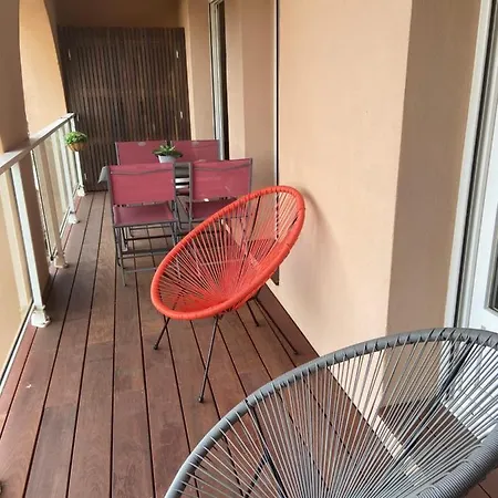 Apartment Charmant T2 Refait A Neuf